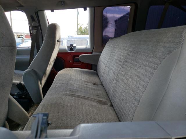 Photo 11 from auction – 2001 FORD ECONOLINE with VIN 1FBSS31S91HB09326