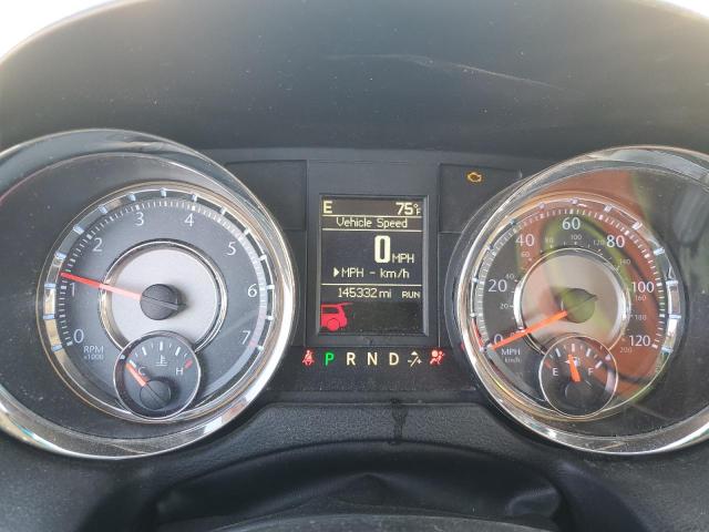 Photo 9 from auction – 2015 CHRYSLER TOWN & COU with VIN 2C4RC1BG8FR552889