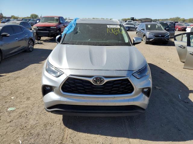 Photo 5 from auction – 2022 TOYOTA HIGHLANDER with VIN 5TDGZRAH5NS106512