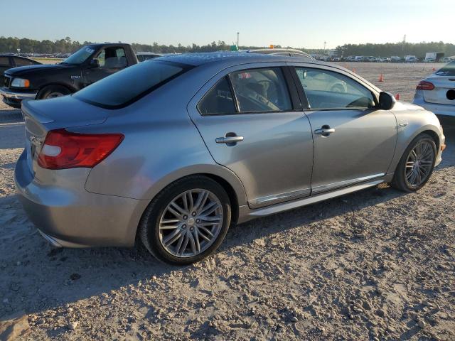 Photo 3 from auction – 2012 SUZUKI KIZASHI SP with VIN JS2RE9A60C6100252
