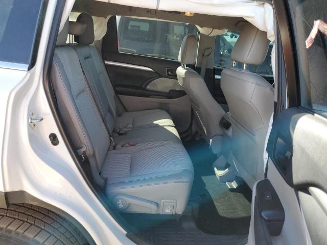 Photo 11 from auction – 2019 TOYOTA HIGHLANDER with VIN 5TDBZRFH7KS920725
