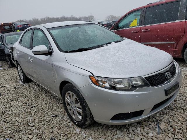 Photo 4 from auction – 2011 KIA FORTE EX with VIN KNAFU4A21B5327810