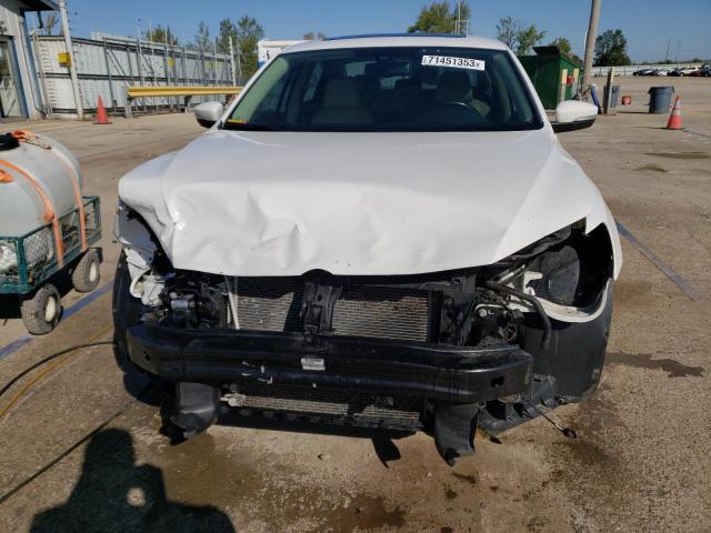Photo 5 from auction – 2013 VOLKSWAGEN PASSAT SEL with VIN 1VWCN7A38DC080925