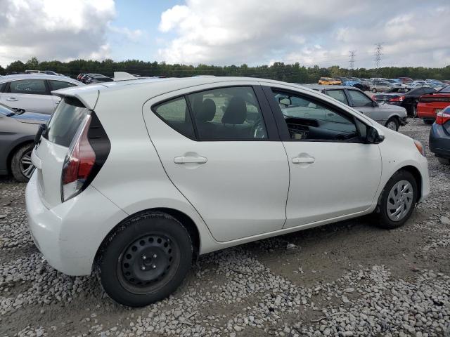 Photo 3 from auction – 2016 TOYOTA PRIUS C with VIN JTDKDTB34G1136755