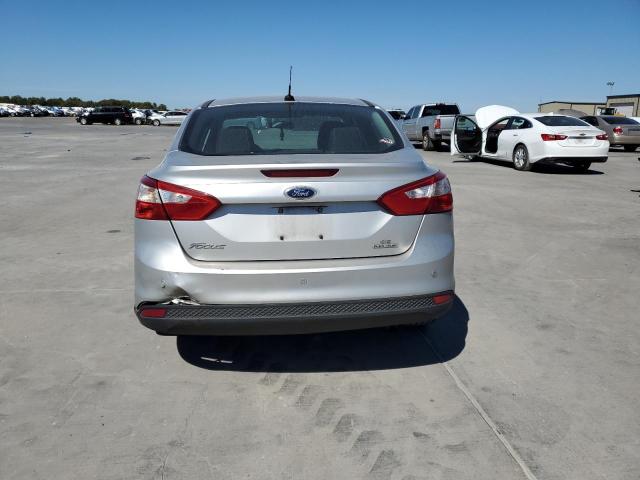 Photo 6 from auction – 2014 FORD FOCUS with VIN 1FADP3F24EL161549