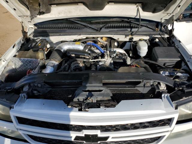 Photo 11 from auction – 2005 CHEVROLET SILVERADO with VIN 1GCHK23205F880675