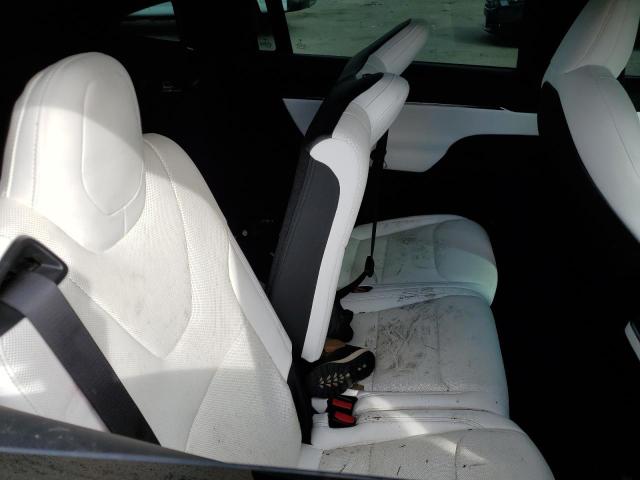 Photo 10 from auction – 2022 TESLA MODEL X with VIN 7SAXCAE50NF344097