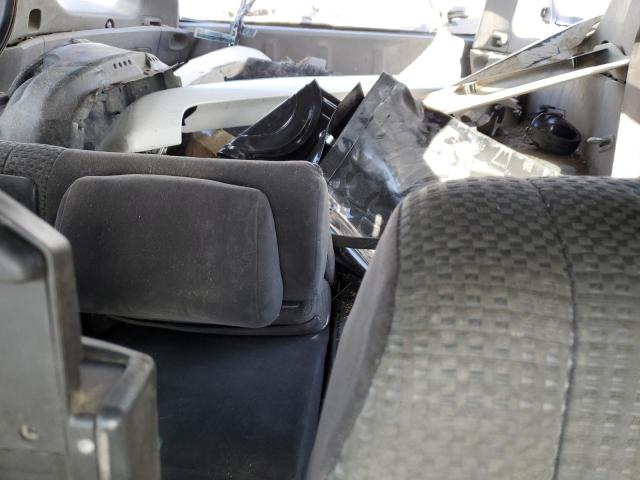 Photo 10 from auction – 2004 TOYOTA 4RUNNER SR with VIN JTEBT14RX48017227