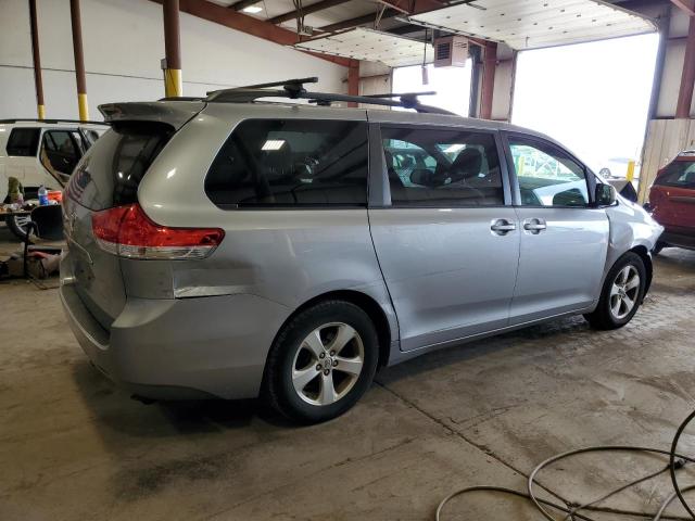 Photo 3 from auction – 2013 TOYOTA SIENNA LE with VIN 5TDKK3DC7DS291768