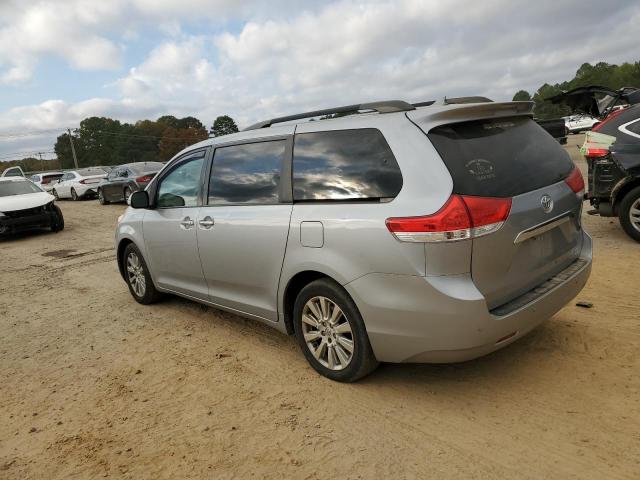 Photo 2 from auction – 2014 TOYOTA SIENNA XLE with VIN 5TDDK3DC7ES080936