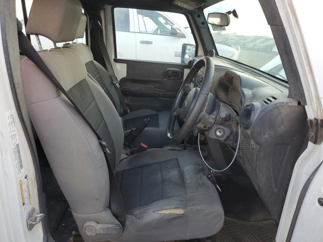 Photo 7 from auction – 2009 JEEP WRANGLER U with VIN 1J4GZ39129L739703