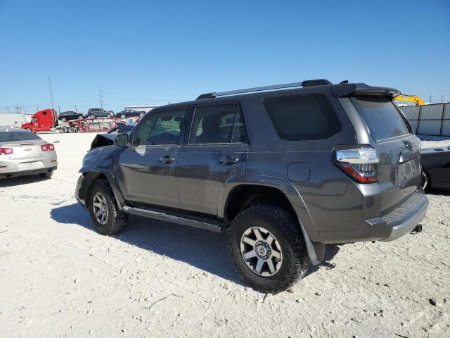 Photo 2 from auction – 2016 TOYOTA 4RUNNER SR with VIN JTEBU5JR4G5389290