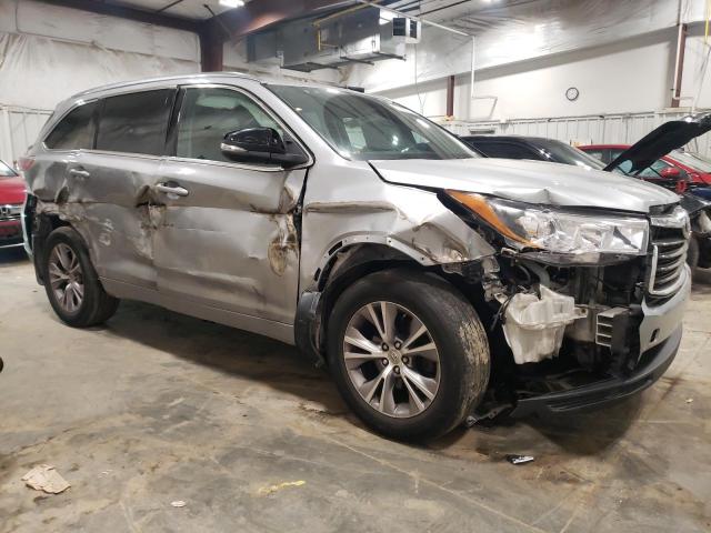 Фото 4 с аукциона – 2015 TOYOTA HIGHLANDER с VIN 5TDJKRFH8FS149407