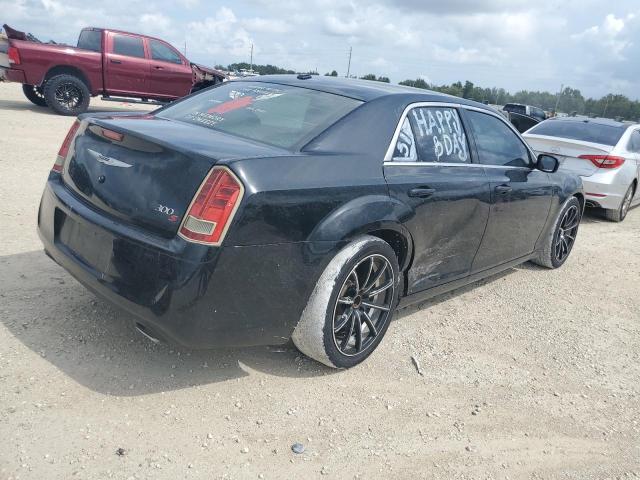 Photo 3 from auction – 2013 CHRYSLER 300 S with VIN 2C3CCABG5DH703393