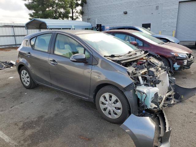 Photo 4 from auction – 2014 TOYOTA PRIUS C with VIN JTDKDTB31E1065642