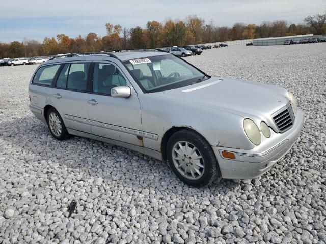 Photo 4 from auction – 2002 MERCEDES-BENZ E 320 with VIN WDBJH65J72B398248