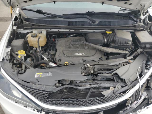 Photo 11 from auction – 2017 CHRYSLER PACIFICA T with VIN 2C4RC1BG7HR540669