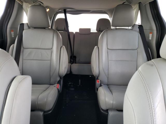 Photo 10 from auction – 2016 TOYOTA SIENNA XLE with VIN 5TDYK3DC5GS726799