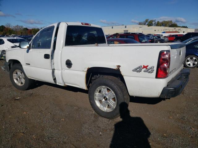 Photo 2 from auction – 2004 CHEVROLET SILVERADO with VIN 1GCEK14V14Z111685