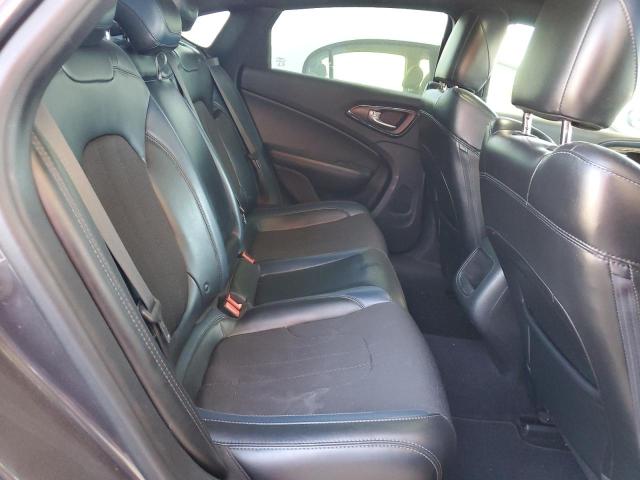 Photo 10 from auction – 2015 CHRYSLER 200 S with VIN 1C3CCCBG6FN736277