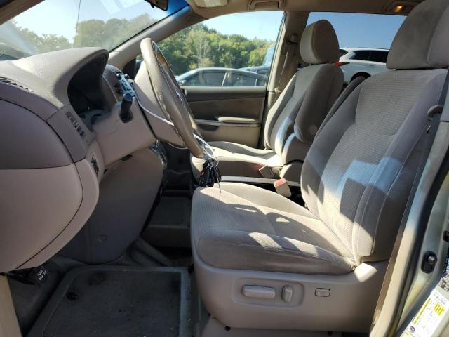 Photo 7 from auction – 2010 TOYOTA SIENNA CE with VIN 5TDKK4CC8AS322027