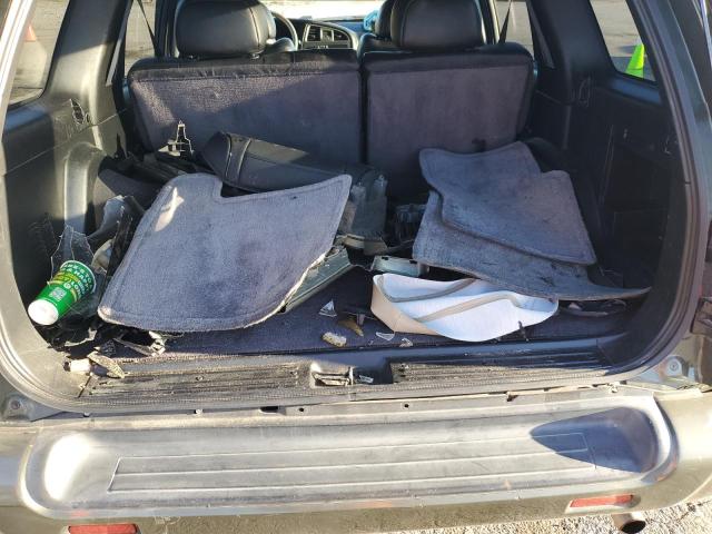 Photo 13 from auction – 2004 NISSAN PATHFINDER with VIN JN8DR09Y04W910366