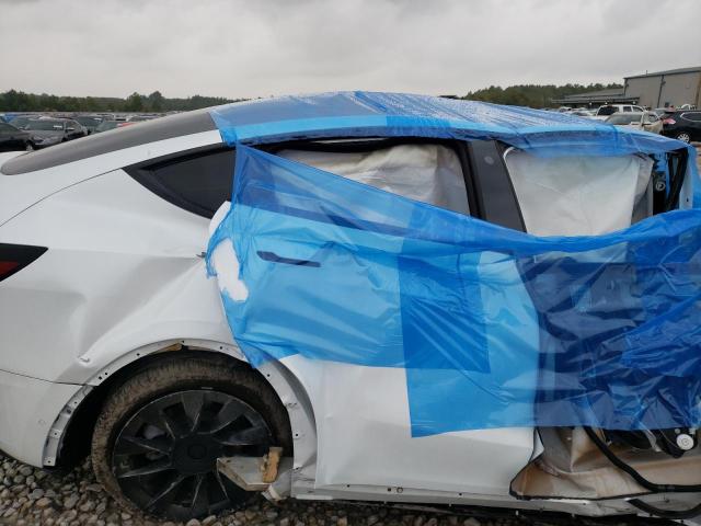 Photo 11 from auction – 2022 TESLA MODEL Y with VIN 7SAYGDEE6NF442416