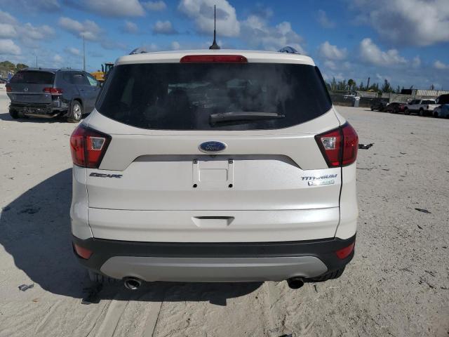 Photo 6 from auction – 2019 FORD ESCAPE TIT with VIN 1FMCU0J94KUA89934