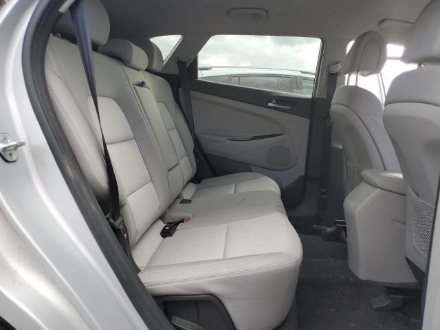 Photo 10 from auction – 2017 HYUNDAI TUCSON LIM with VIN KM8J3CA47HU394160