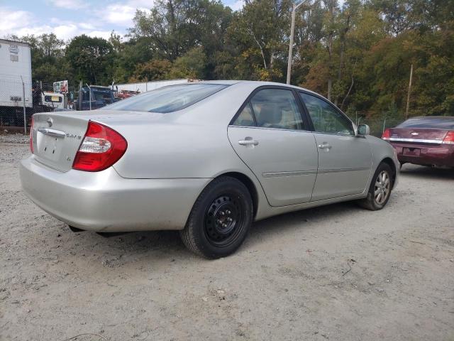 Photo 3 from auction – 2002 TOYOTA CAMRY LE with VIN JTDBF30K020001730