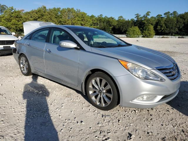 Photo 4 from auction – 2012 HYUNDAI SONATA SE with VIN 5NPEC4AB4CH381394