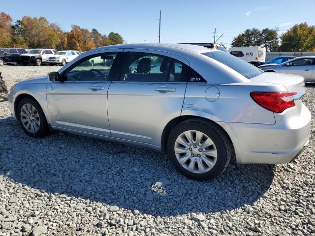 Photo 2 from auction – 2012 CHRYSLER 200 LX with VIN 1C3CCBABXCN101218