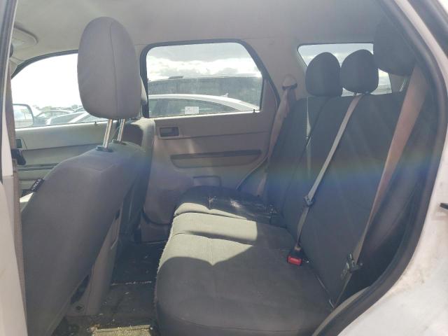 Photo 10 from auction – 2011 FORD ESCAPE XLS with VIN 1FMCU0C71BKB47943