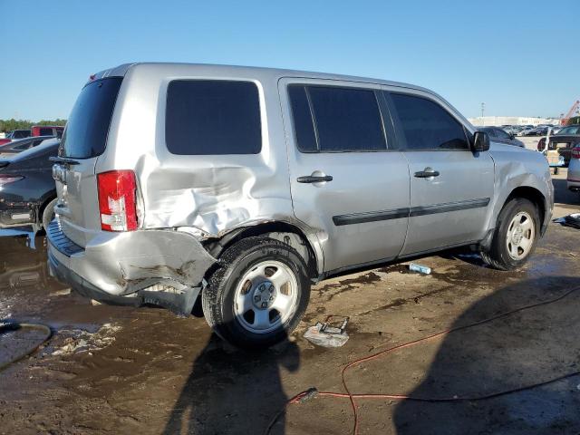 Photo 3 from auction – 2015 HONDA PILOT LX with VIN 5FNYF3H22FB020902