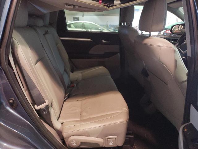 Photo 11 from auction – 2016 TOYOTA HIGHLANDER with VIN 5TDJKRFHXGS259215