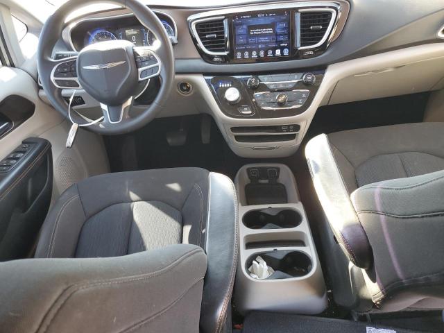 Photo 8 from auction – 2017 CHRYSLER PACIFICA T with VIN 2C4RC1DG3HR722284