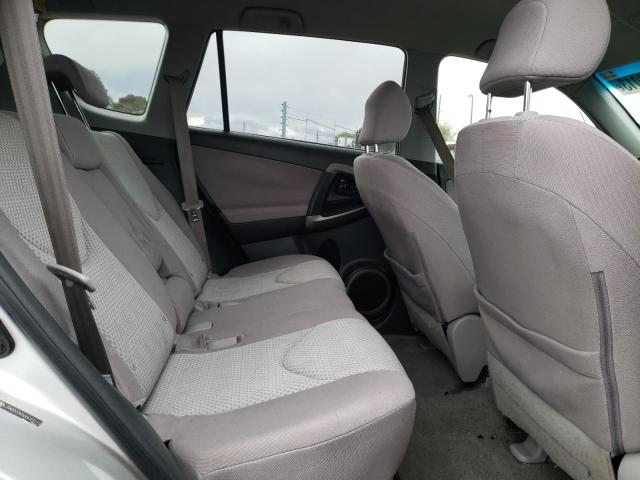 Photo 11 from auction – 2006 TOYOTA RAV4 with VIN JTMZD33V565015111