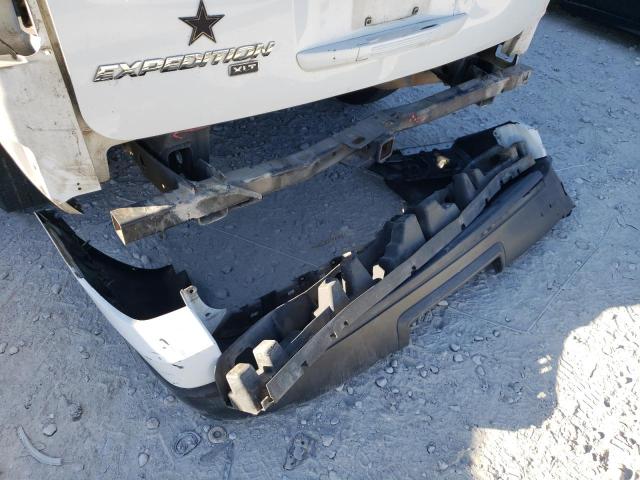 Photo 13 from auction – 2005 FORD EXPEDITION with VIN 1FMPU15575LA94442