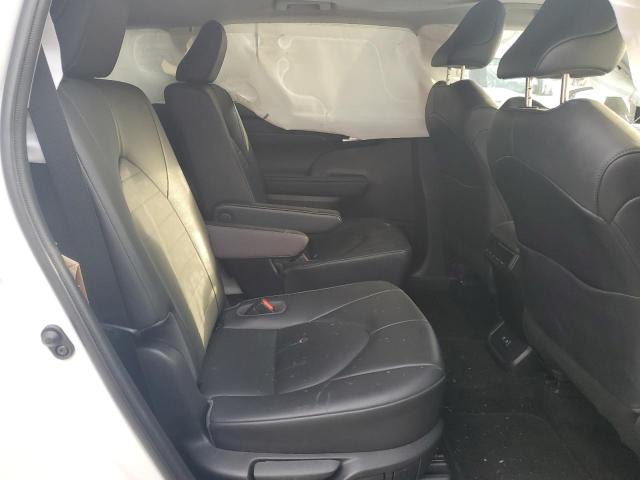 Photo 11 from auction – 2020 TOYOTA HIGHLANDER with VIN 5TDGZRBH2LS024782