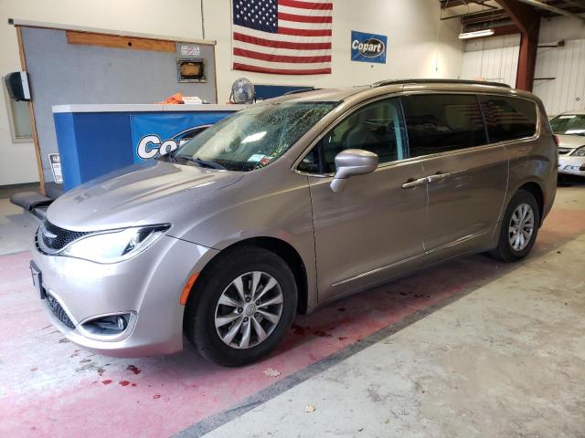 CHRYSLER PACIFICA T 2017 with VIN 2C4RC1BG6HR539464 - Photo from auction