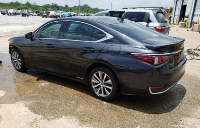 Photo 3 from auction – 2021 LEXUS ES 300H with VIN 58ADA1C17MU009144