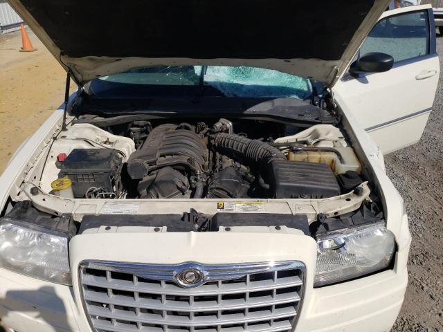 Photo 11 from auction – 2008 CHRYSLER 300 LX with VIN 2C3KA43R98H222460