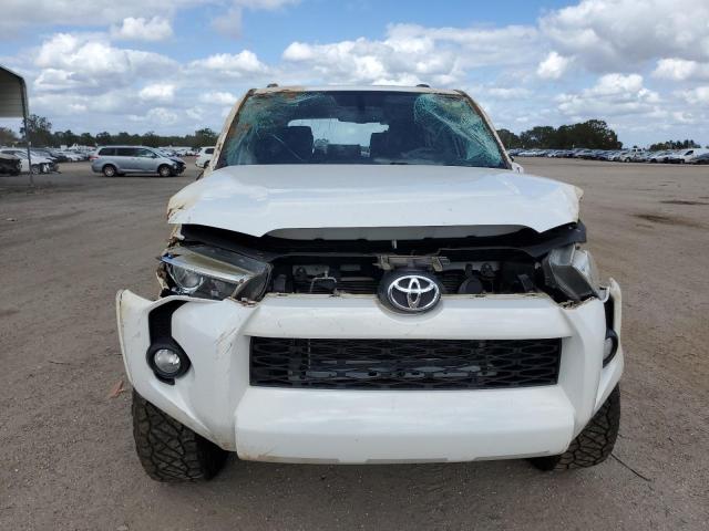 Photo 5 from auction – 2016 TOYOTA 4RUNNER SR with VIN JTEZU5JR5G5127633