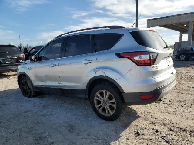 Photo 2 from auction – 2018 FORD ESCAPE SE with VIN 1FMCU0GD9JUC90299