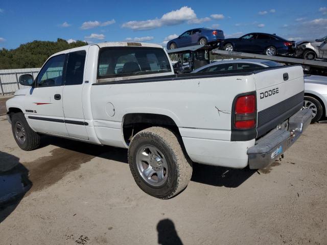 Photo 2 from auction – 2000 DODGE RAM 1500 with VIN 1B7HC13Z5YJ148533