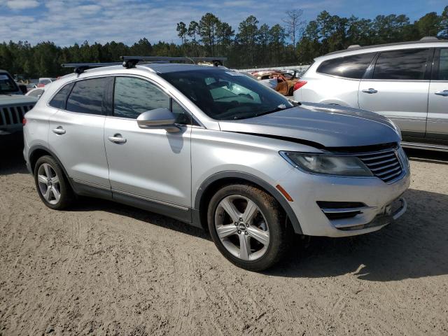Photo 4 from auction – 2015 LINCOLN MKC with VIN 5LMCJ1A99FUJ24341