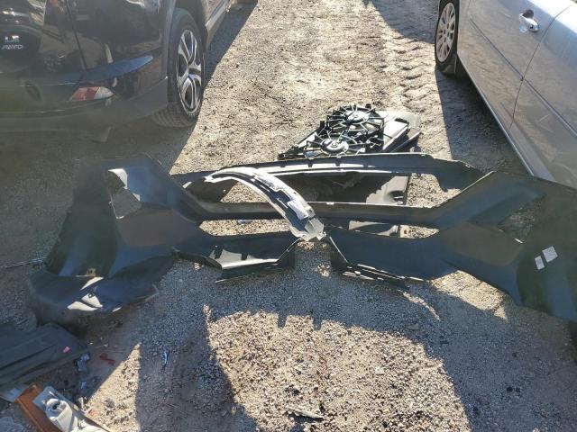 Photo 13 from auction – 2018 TOYOTA RAV4 LE with VIN 2T3BFREVXJW756383