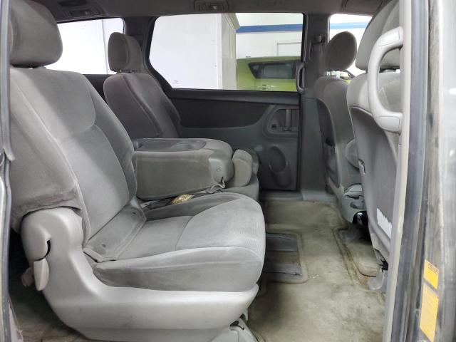 Photo 11 from auction – 2005 TOYOTA SIENNA CE with VIN 5TDZA23C65S318828