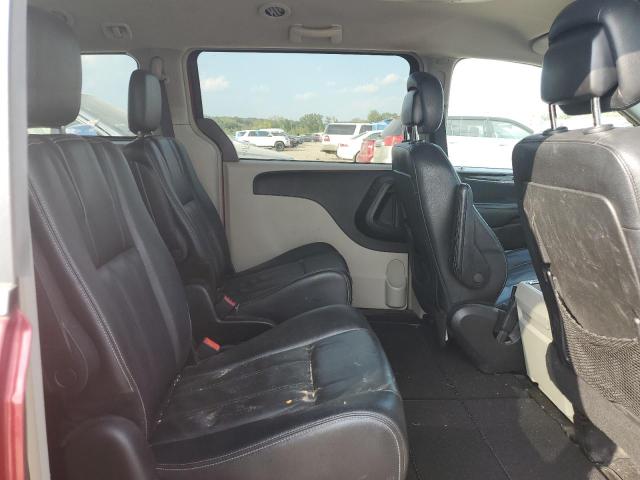 Photo 11 from auction – 2013 CHRYSLER TOWN & COU with VIN 2C4RC1BG6DR744258