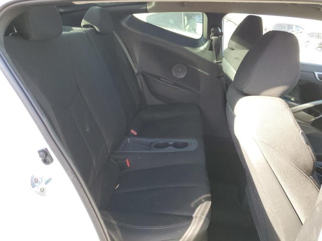 Photo 10 from auction – 2016 HYUNDAI VELOSTER with VIN KMHTC6AD4GU285177